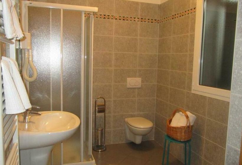 בית מלון כפרי Al Castello