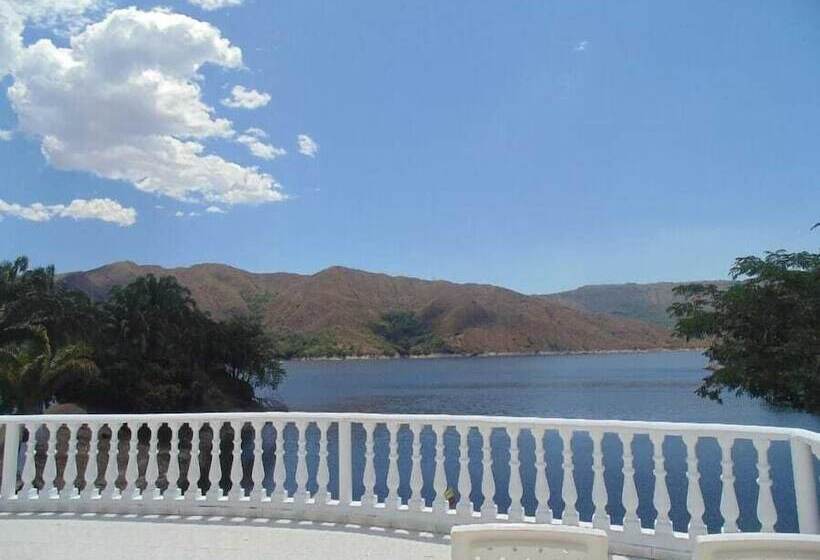 Отель Bellavista Isla Del Sol