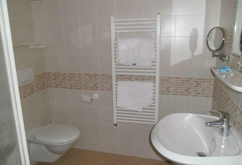 בית מלון כפרי Cantaleone