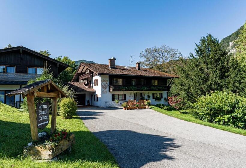 ホテル & Chalets Lampllehen