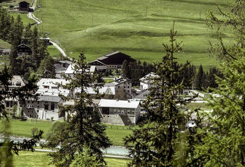 Hotel Chesa Stuva Colani