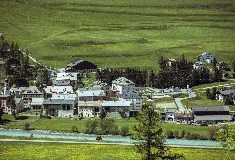 Hotel Chesa Stuva Colani