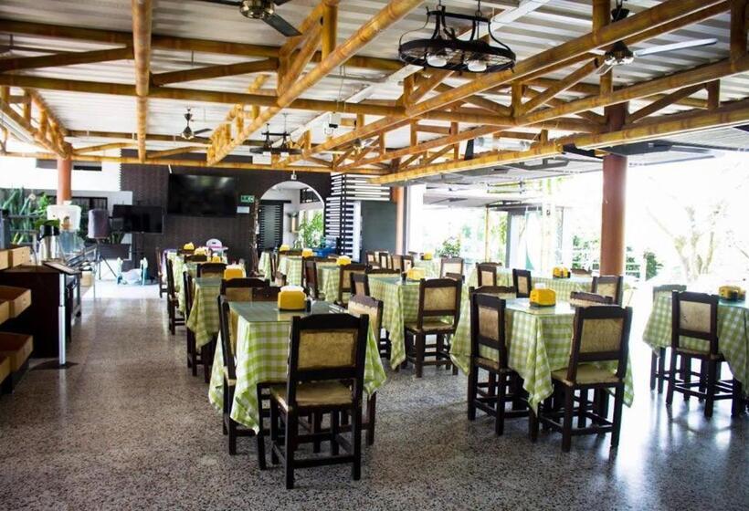 فندق Chicala Salgar