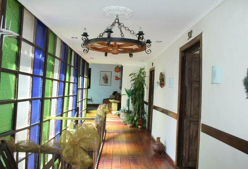 בית מלון כפרי Colonial   Salamina Caldas