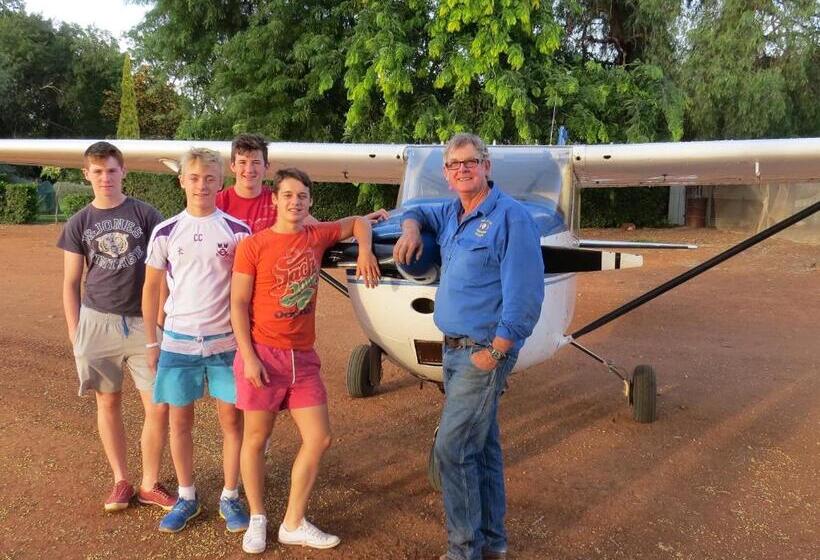 בית מלון כפרי Corynnia Station