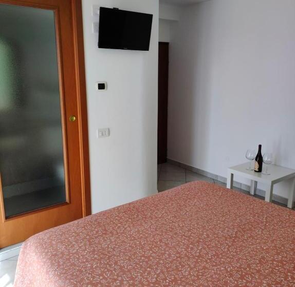 בית מלון כפרי Del Falco