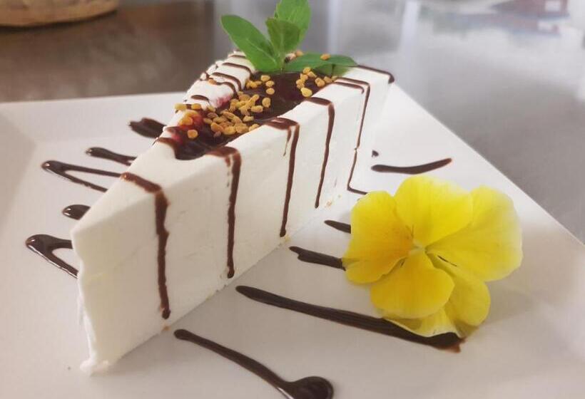 ホテル Ezüstfenyő