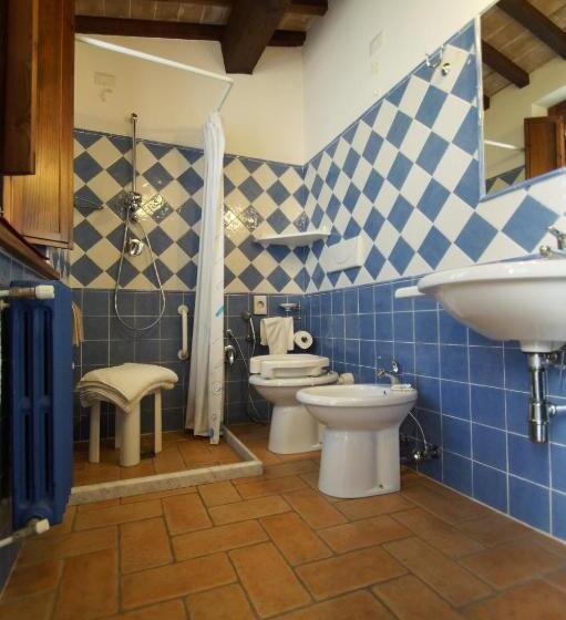 호텔 Agriturismo La Valle Dei Fiori Di Bellucci Rosanna