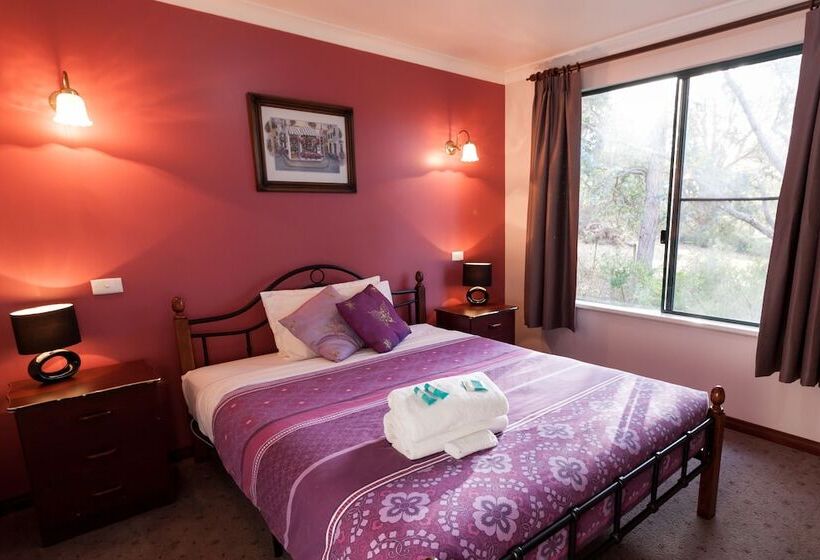 فندق Misty Valley Country Cottages