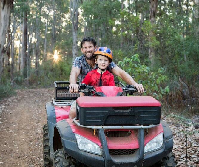 فندق Misty Valley Country Cottages
