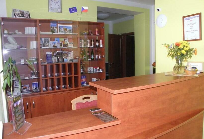 בית מלון כפרי & Motorest V údolí Zlatého Potoka