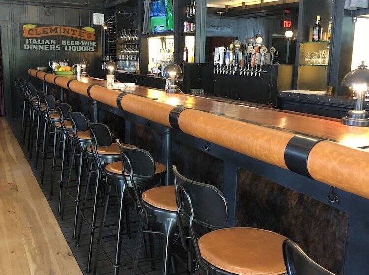 Отель Olema House At Point Reyes