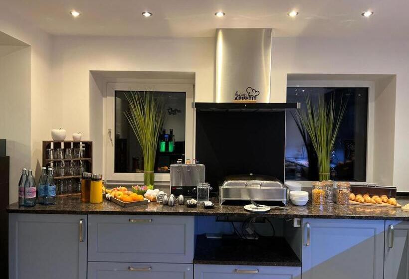 ホテル Restaurant Litermont