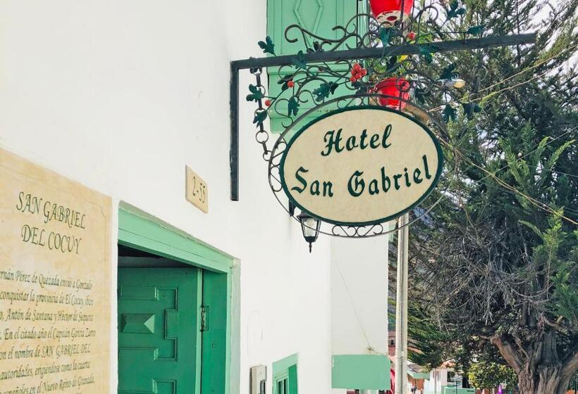 בית מלון כפרי San Gabriel