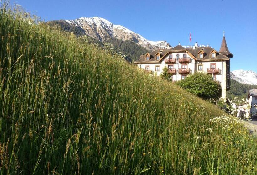 ホテル Schweizerhof Sta Maria