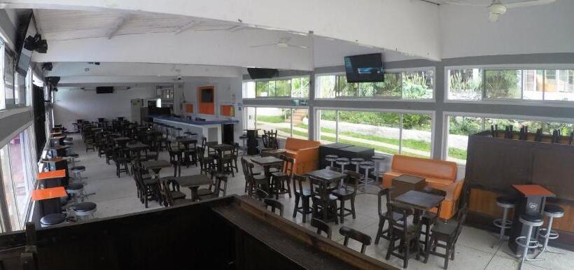 فندق Sky Club Eco