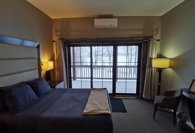 فندق Stoco Lake Lodge