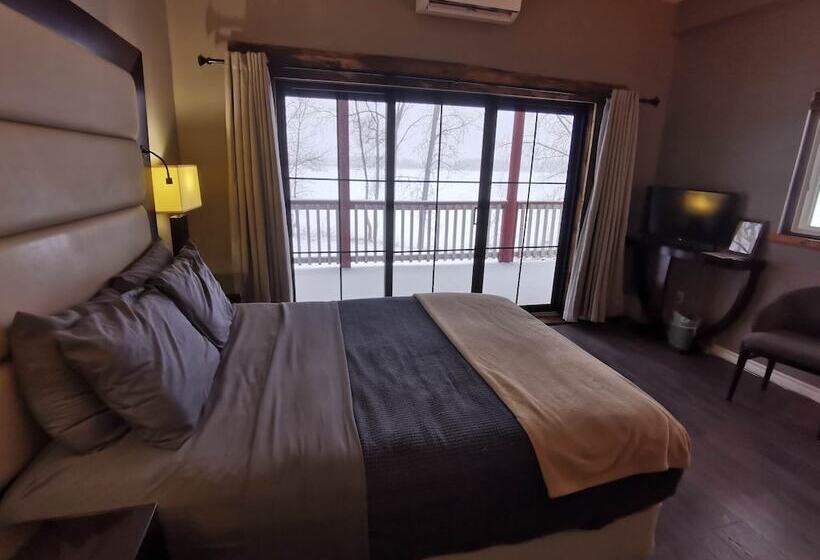 فندق Stoco Lake Lodge