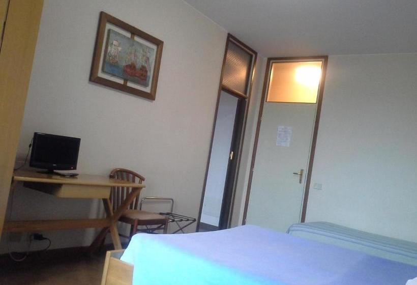 فندق Ticino Ristorante Chierico