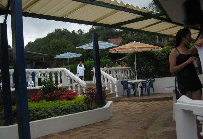 בית מלון כפרי Villa Paz