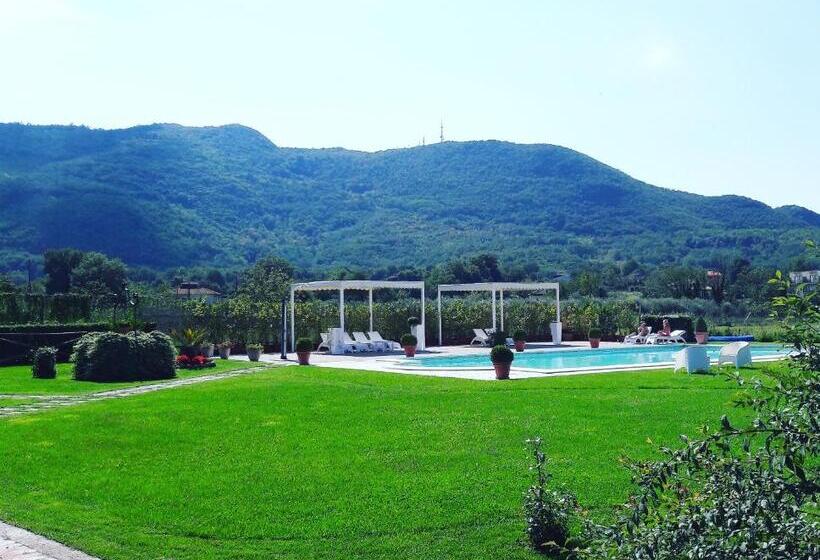 Il Casale Di Riardo Luxury B&b