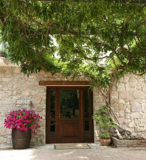 Il Casale Di Riardo Luxury B&b