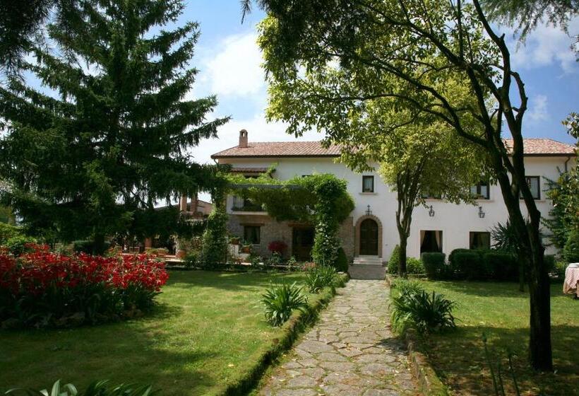 Il Casale Di Riardo Luxury B&b
