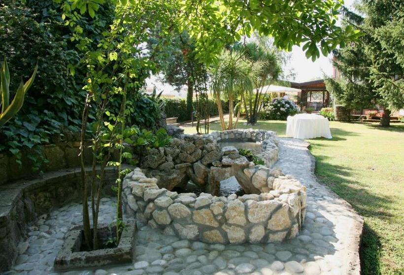 Il Casale Di Riardo Luxury B&b