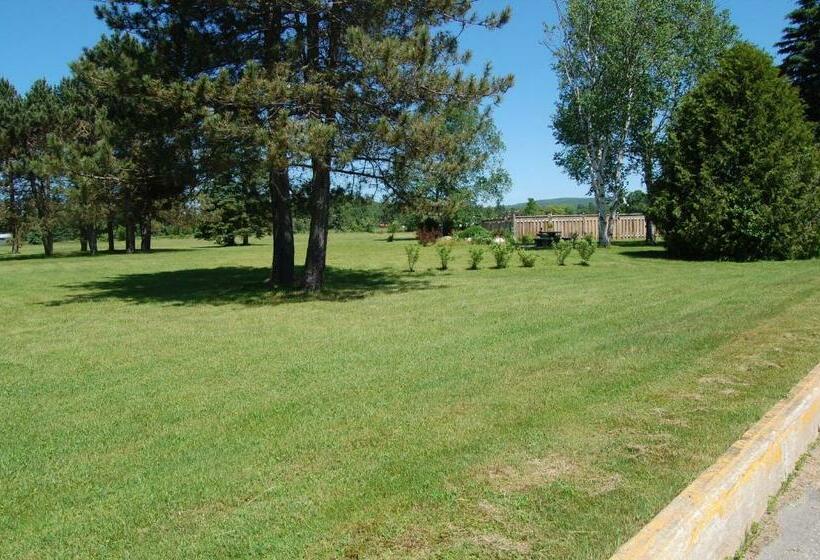 Мотель Auberge Godard