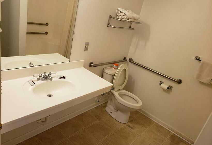 فندق على الطريق Country Inn Marion