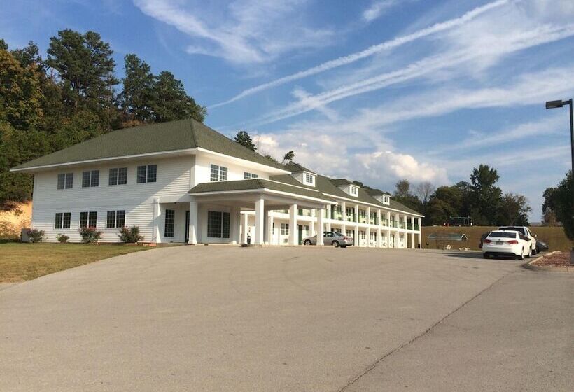 فندق على الطريق Hurricane Inn