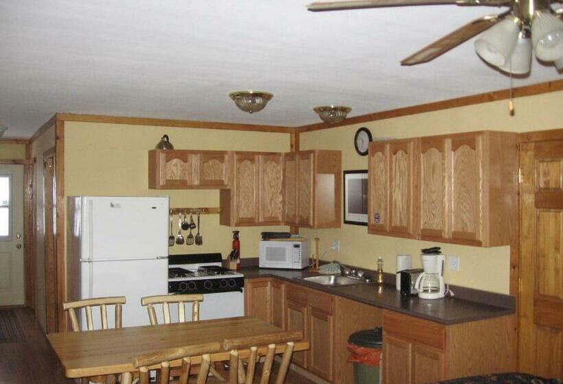 فندق على الطريق Muskie Bay Resort