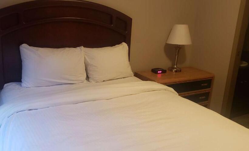 מוטל Surestay Hotel By Best Western Bassano