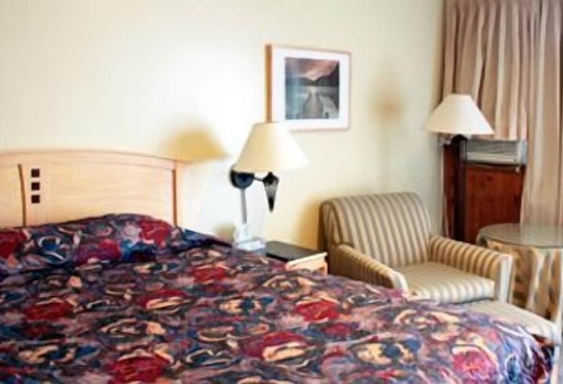 فندق على الطريق Woodland Motor Inn