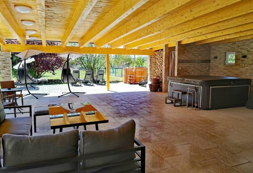 膳宿费 Admirál Villa Felnőttbarát Szálláshely