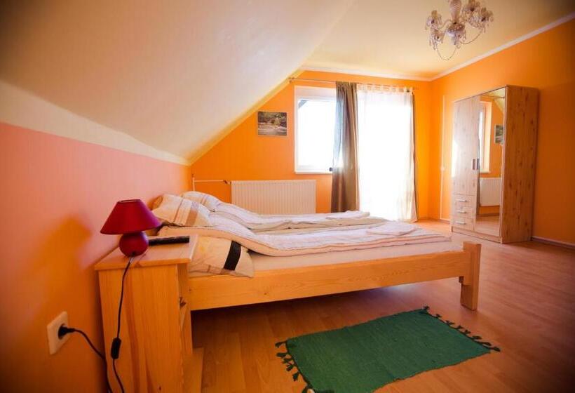 Majatalo Adonisz Vendégház