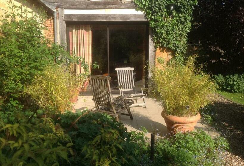 펜션 Au Fond Du Jardin Maison D'hôtes