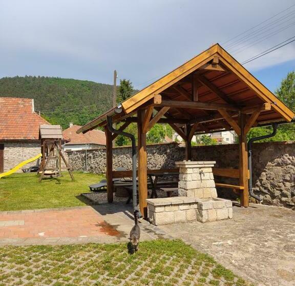 פנסיון Boldogkőház