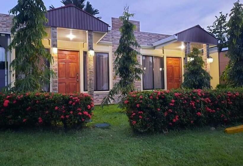 بنسيون Boutique Malibu Los Sueños