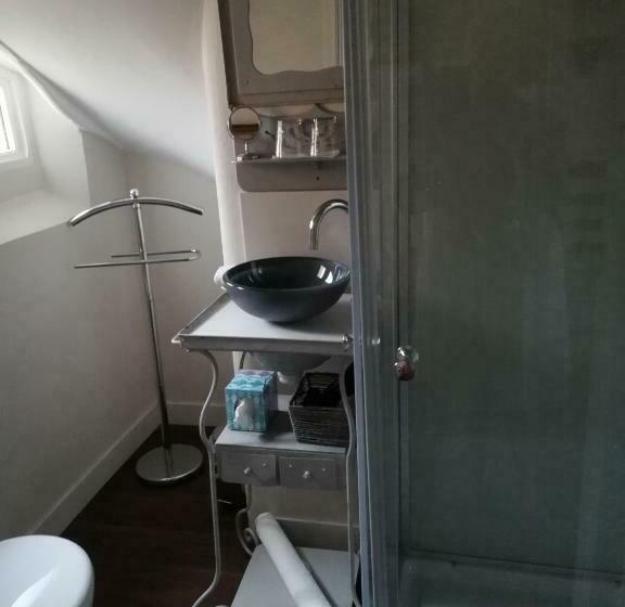 بنسيون Castel La Bergerie