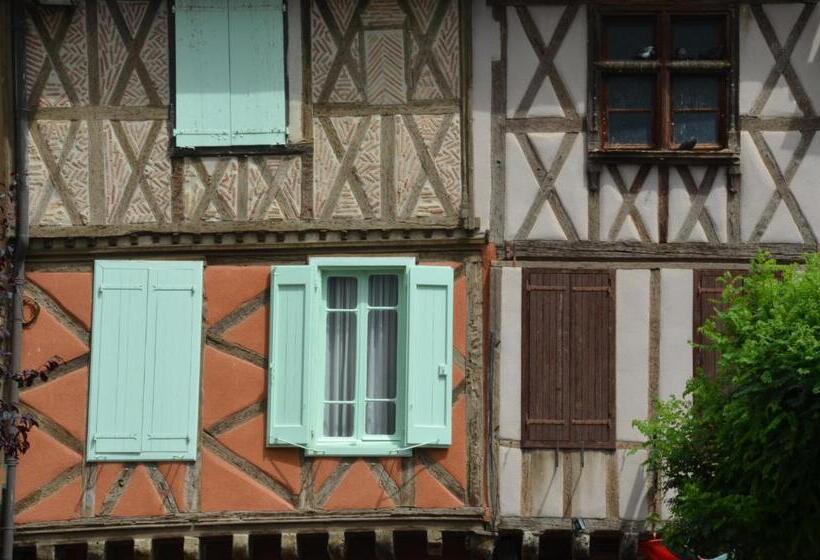 Пансион Chambres D'hôtes Domaine Du Hameau Baylesse