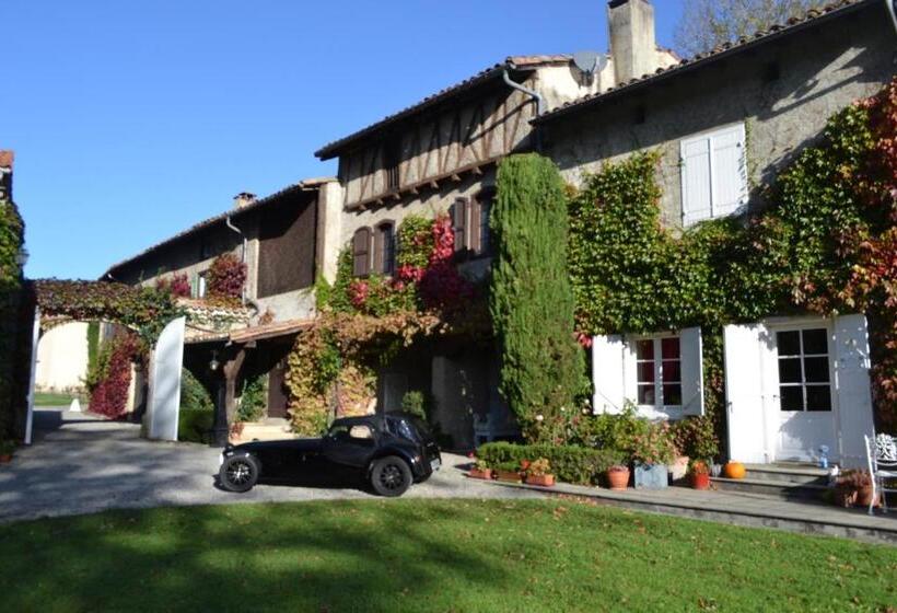 Пансион Chambres D'hôtes Domaine Du Hameau Baylesse