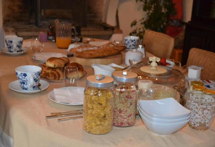 Пансион Chambres D'hôtes Domaine Du Hameau Baylesse