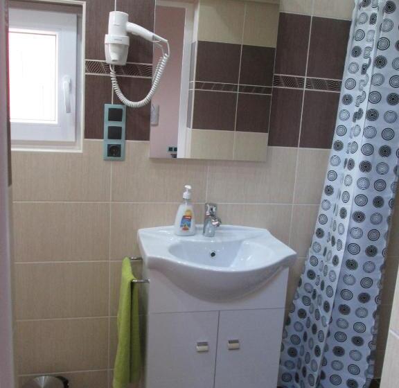 بنسيون Erika Vendégház