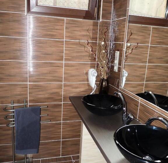 بنسيون Erika Vendégház