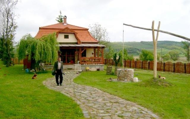 פנסיון Folyóka Vendégház