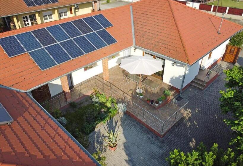 بنسيون Füzesi Papa Vendégháza