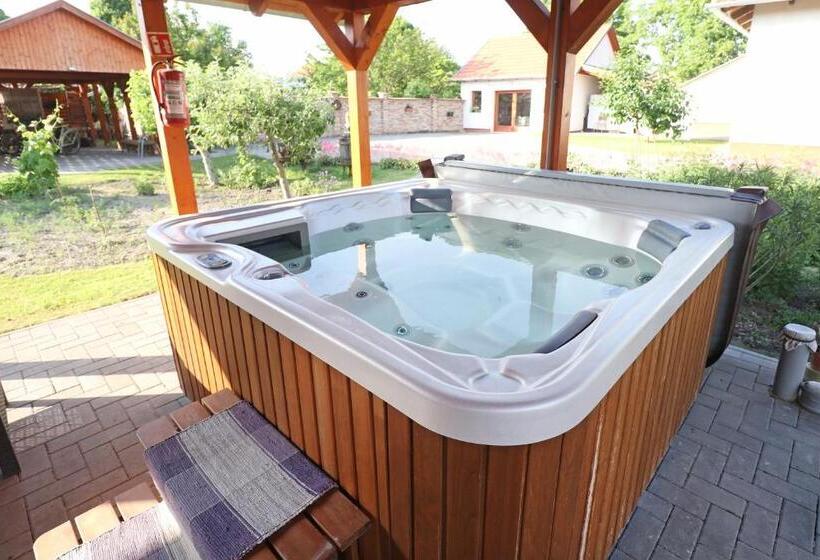 بنسيون Füzesi Papa Vendégháza