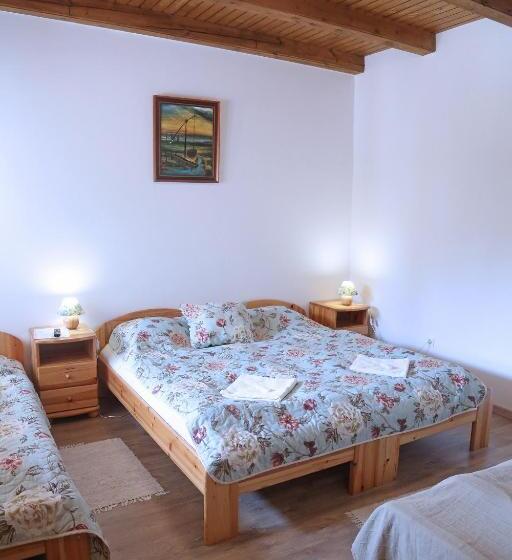 بنسيون Füzesi Papa Vendégháza