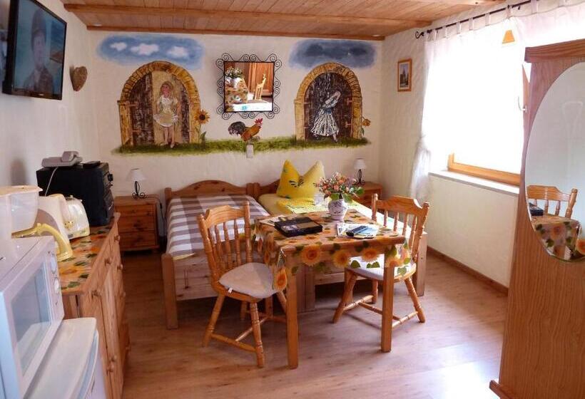 ペンション Gästezimmer Am Märchenbrunnen